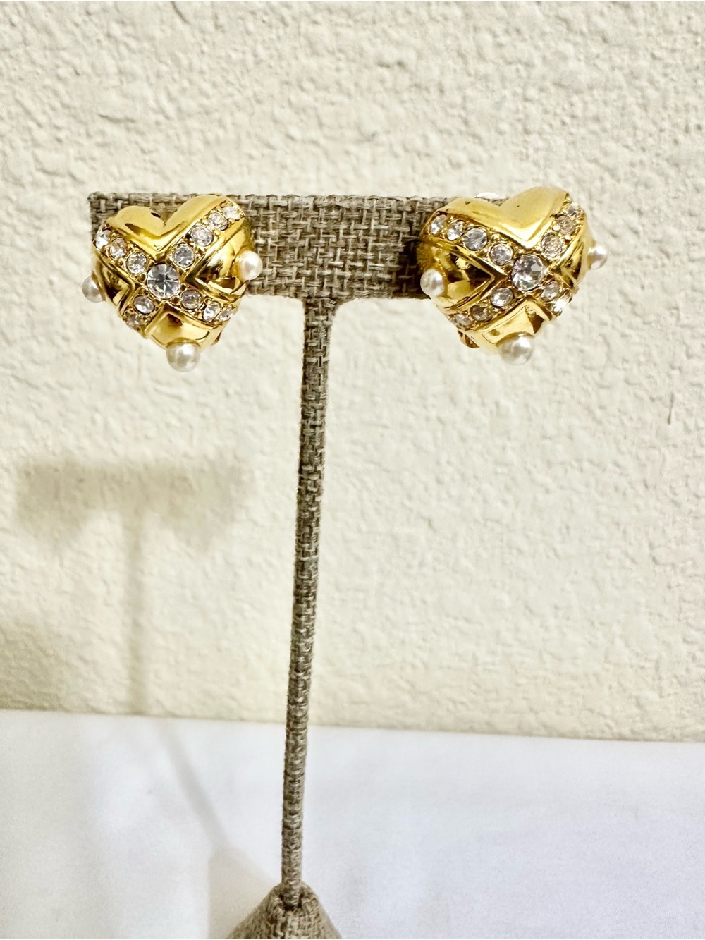 Vintage Gold Crystal Heart Stud Earrings with Pearls - Clips